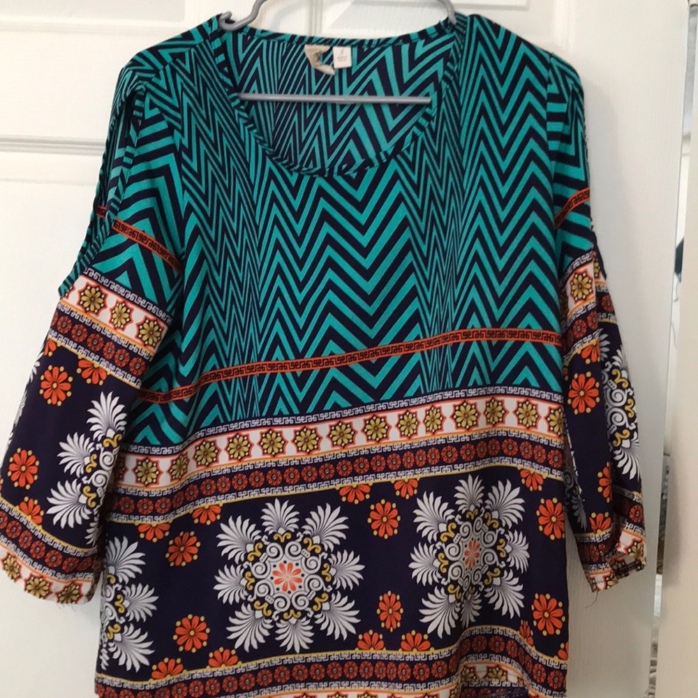 UNIQUE COLD SHOULDER TOP FROM FRANCESCA’S !ADORBS